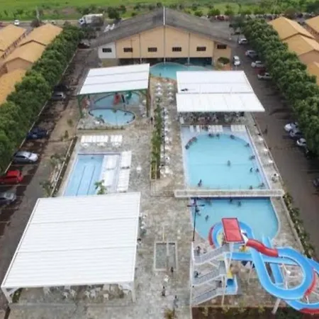 Hotel Fiori Diroma Caldas Novas Exterior photo